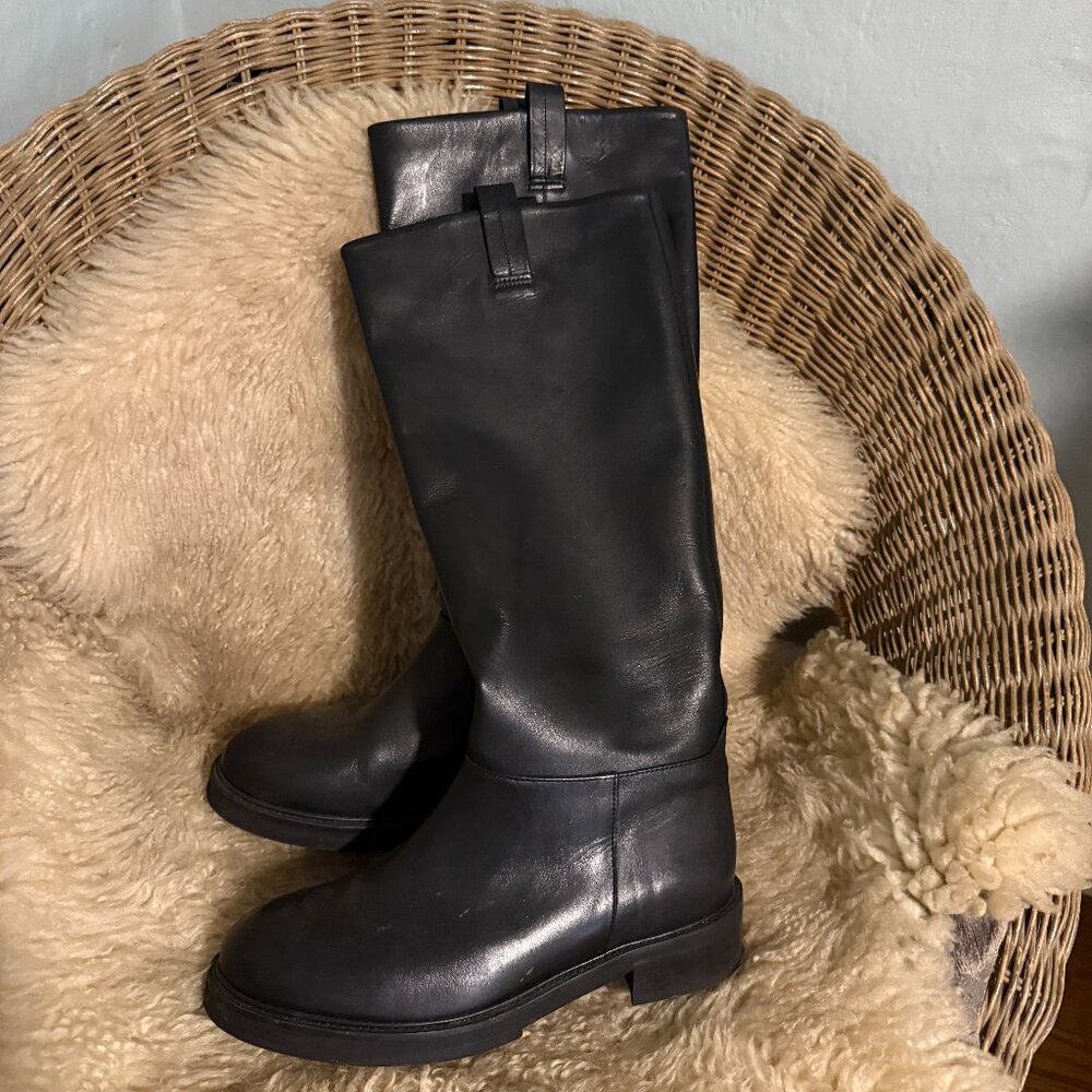 Flattered Black Leather Riding Boots 41 $445 Revolve Moto